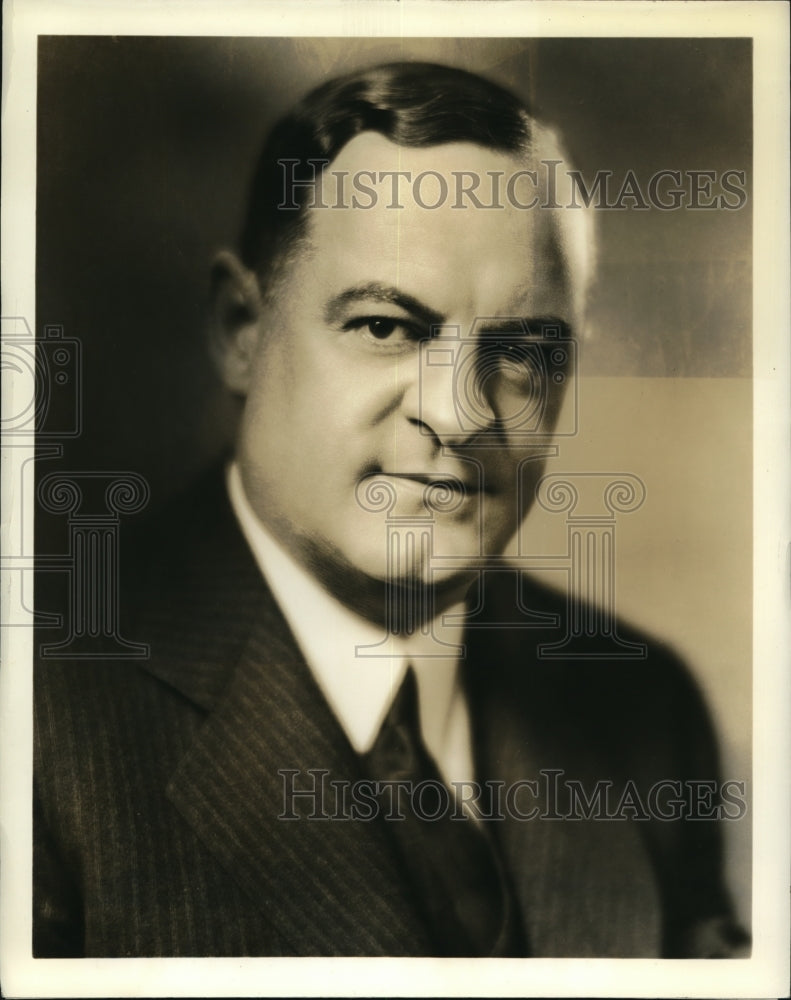 1938 Press Photo WE Holler General sales mgr Cheverolet Corp