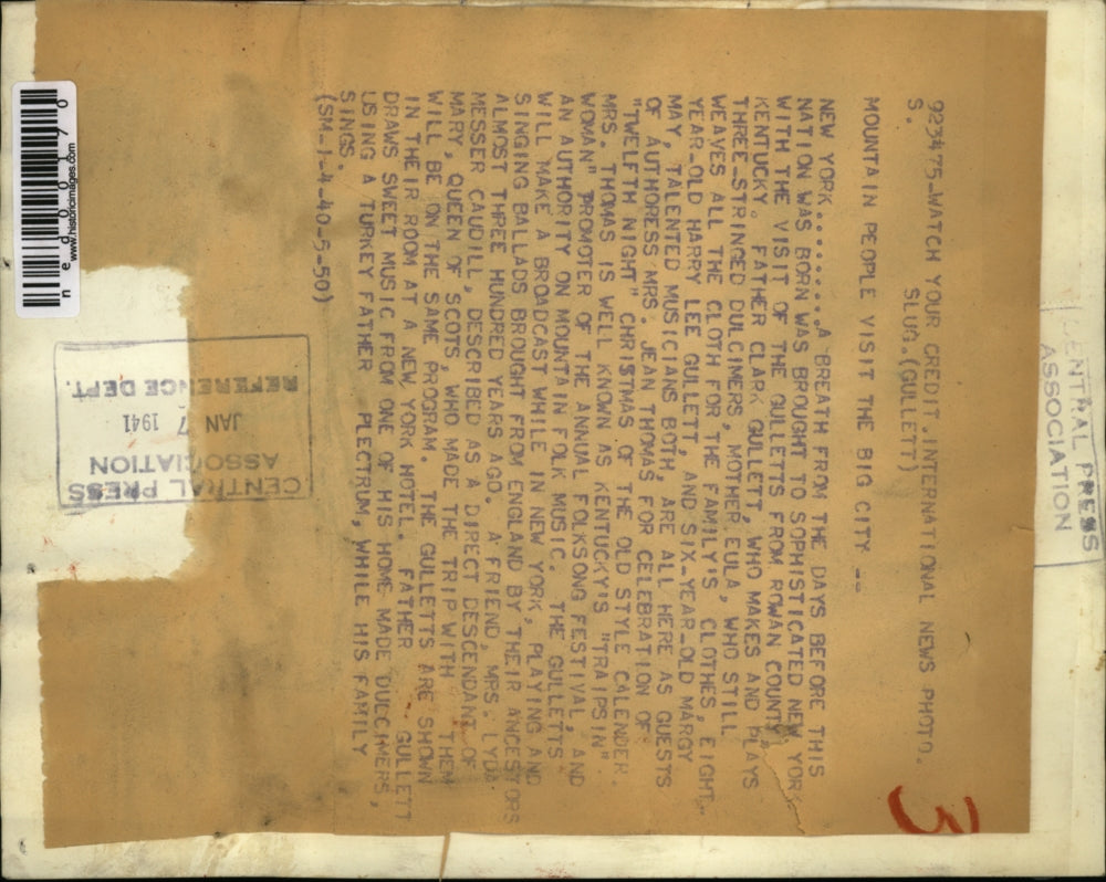 1940 Press Photo NYCClark Quillet & his family playing music - ned00170