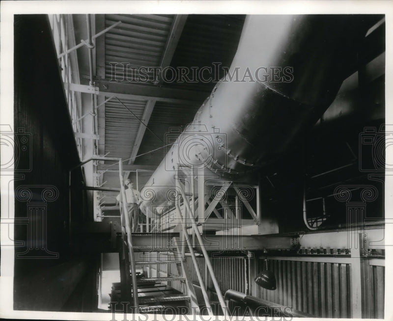 Load image into Gallery viewer, 1957 Press Photo Dust Control Measures at Allegheny Ludlum Steel Corporation
