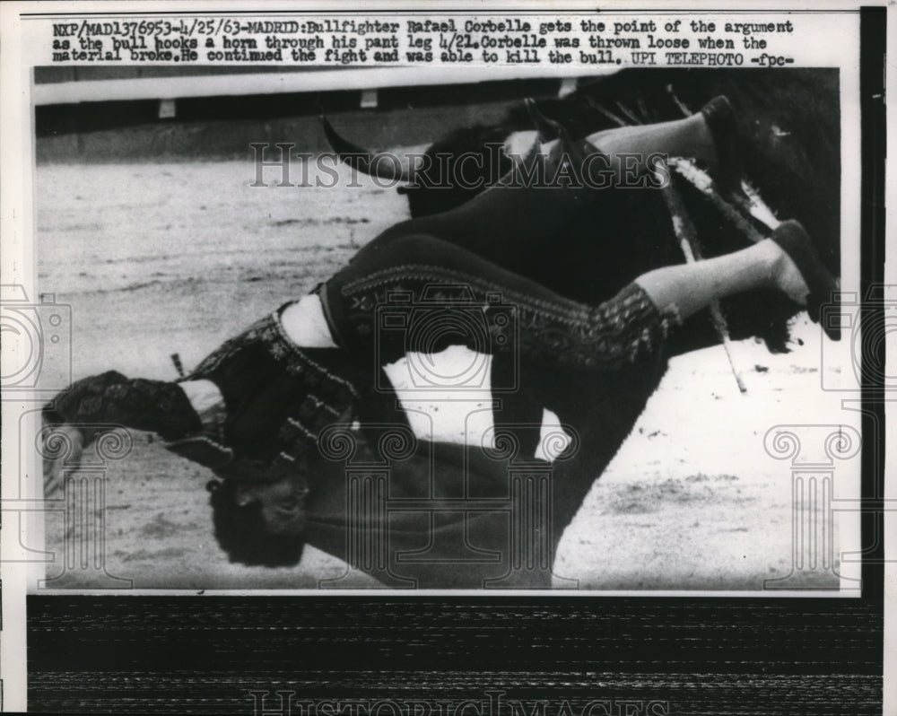 1963 Press Photo Rafael Corbelle after the bull hooks a horn through his pants