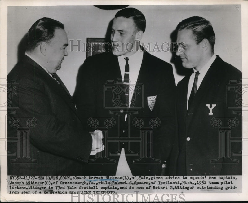 Load image into Gallery viewer, 1951 Press Photo New Haven Conn. Herman Hickman gives advise to Joesph Mitinger
