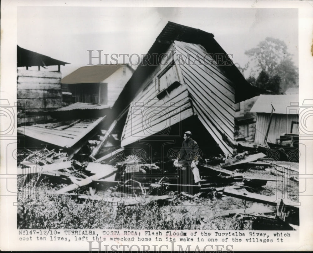 1949 Press Photo Turrialba Costa Rica flash floods destroy homes