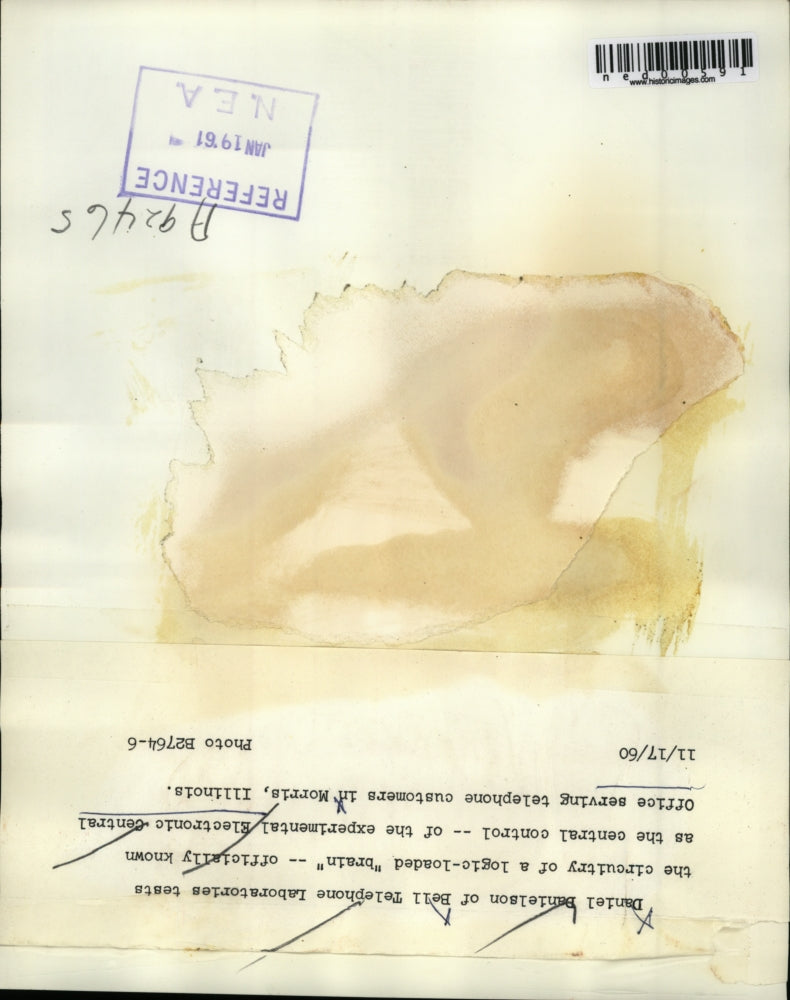 1960 Press Photo Daniel Danielson of Bell Telephone Labs test circuitry