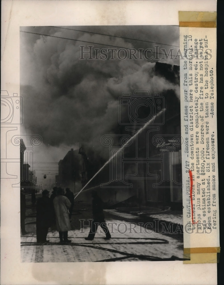 Load image into Gallery viewer, 1950 Press Photo Burning business block in Castle, Pennsyvania
