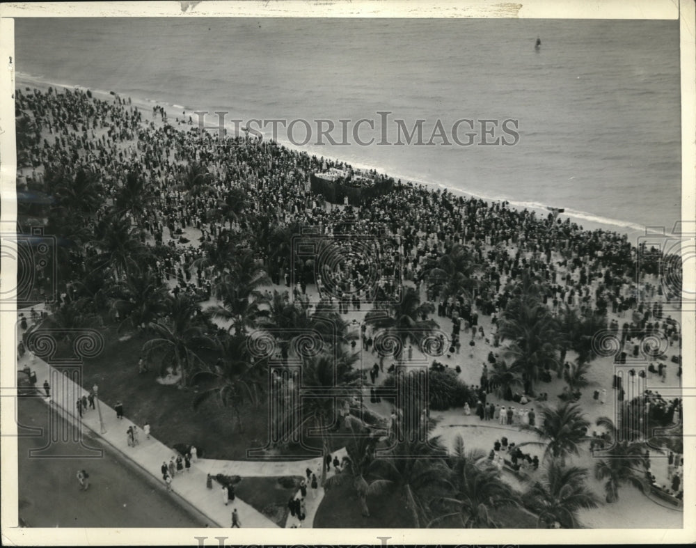 1937 Press Photo thousands lined shores of Miami for Easter Sunrise Service