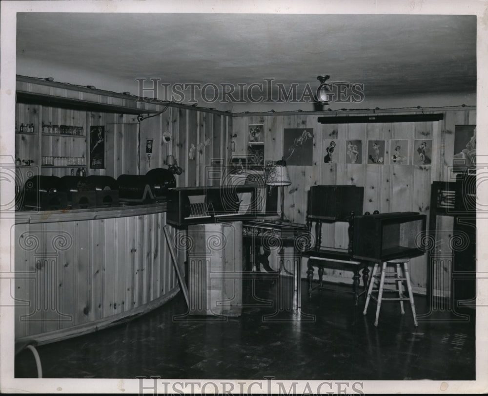 1941 Press Photo Rec room of WF West as flood waters dry out