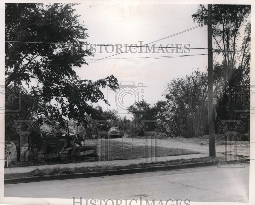 1953 Press Photo Vacant lot being filled with clay in Cleveland