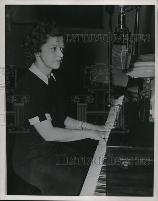 1939 Press Photo Cleveland Ohio school radio concert - ned01190