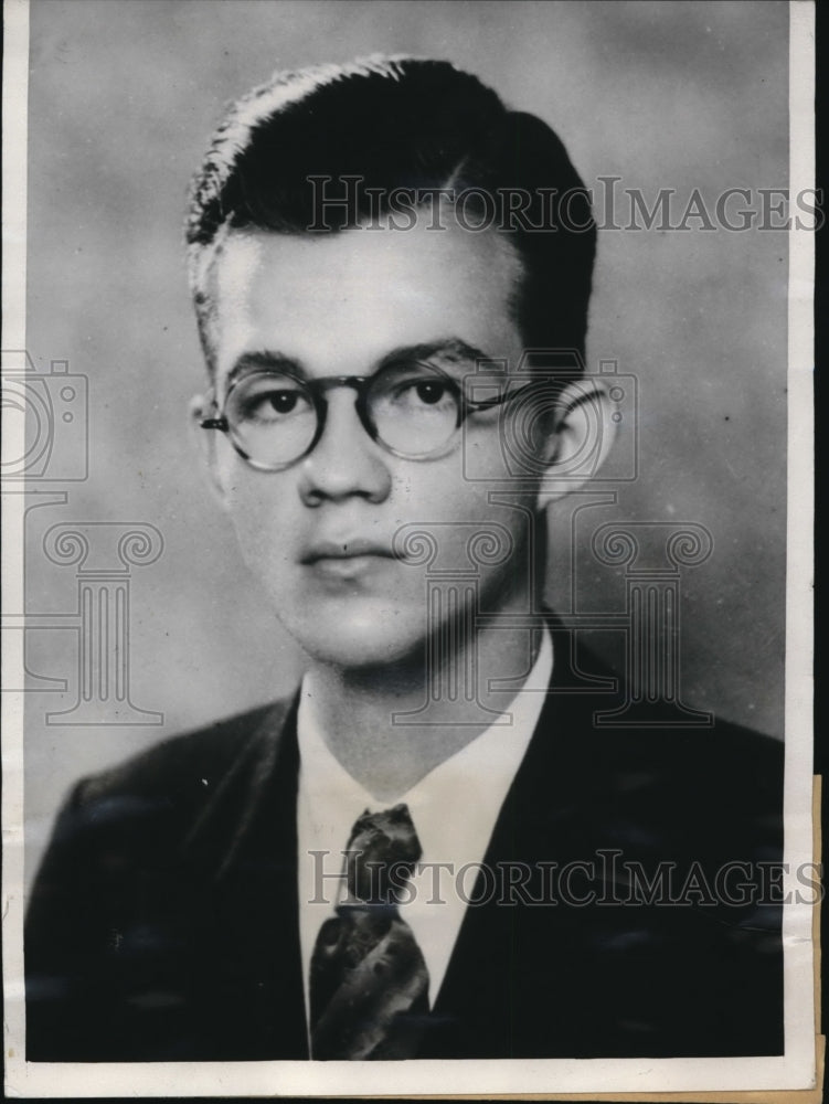 1933 Press Photo "Student Kills flyer, self" Erin McCall