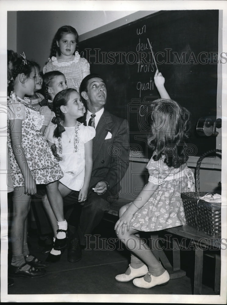 1946 Press Photo George Price comedian & businessman Mary Miles, Lila Lee