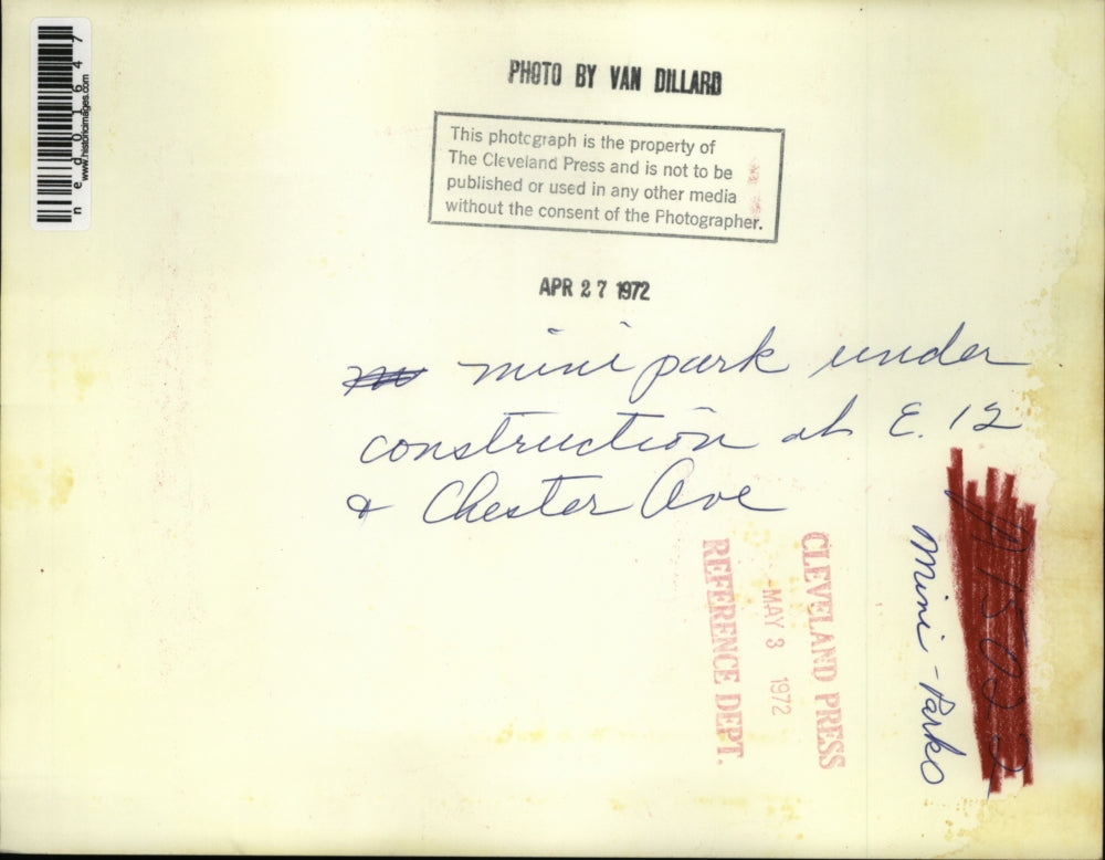 1972 Press Photo Mini park under construction at E 12th and Chester Ave