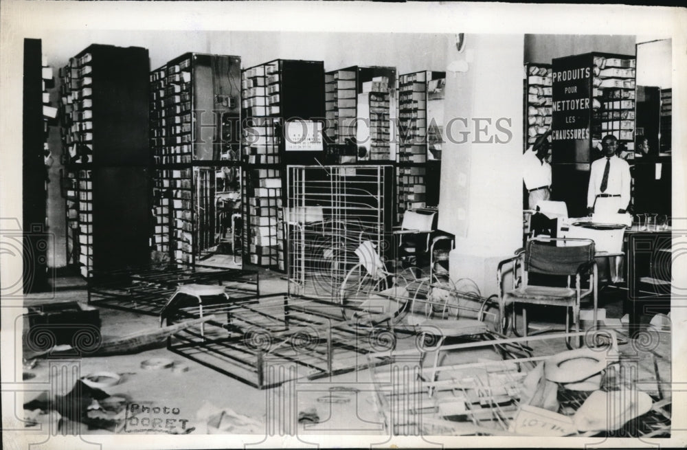 1946 Press Photo A ransacked by a mob at Port Au Prince Shoe Store