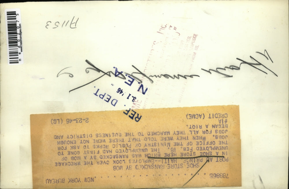 1946 Press Photo A ransacked by a mob at Port Au Prince Shoe Store