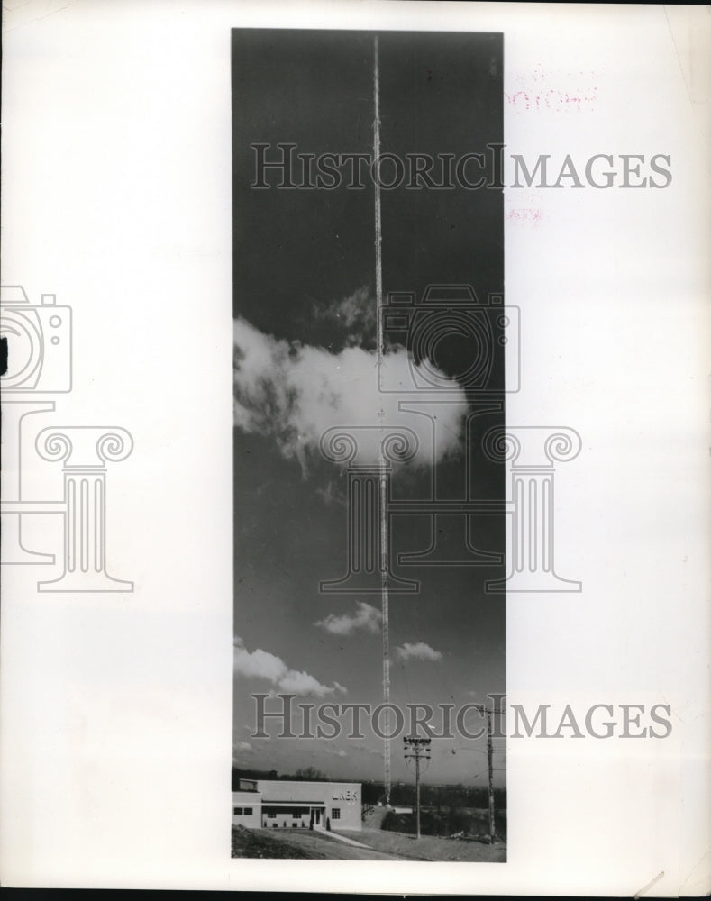 1954 Press Photo The NBK Television Tower is the highest structure in Ohio