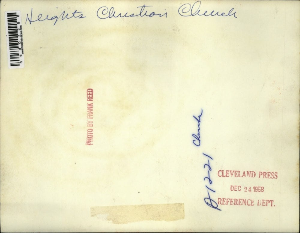 1958 Press Photo The Holy family at the Heights Christian Church