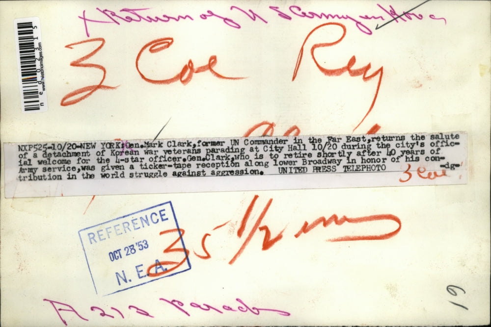 1953 Press Photo NYC Mark Clark former UN Cmdr & Korean vets parade