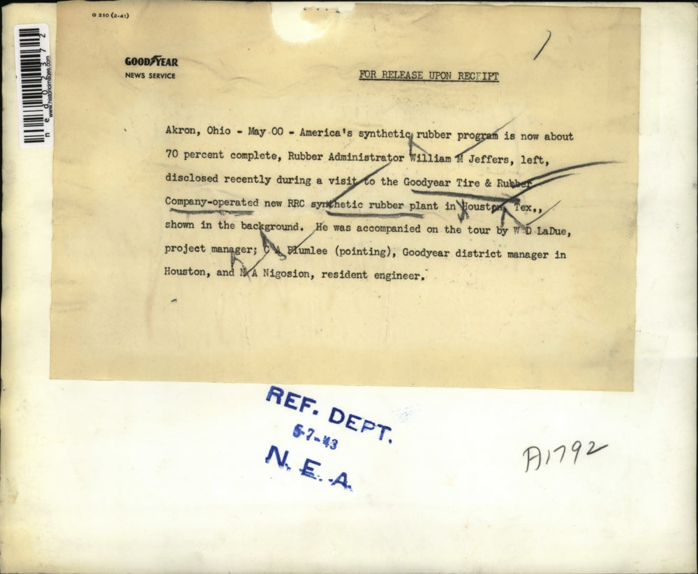 1943 Press Photo Akron Ohio Goodyear Tire & Rubber Co Wm Jeffers, WD LaDue