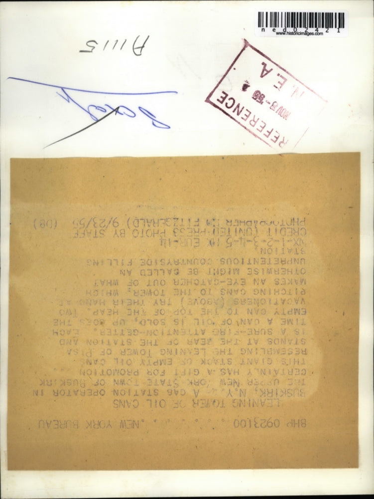 1955 Press Photo Buskirk NY Huge collection of empty oil cans for recycling