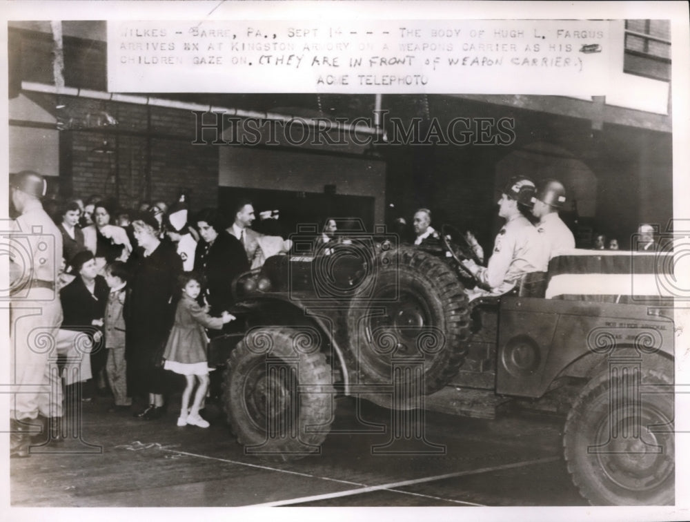1950 Press Photo Willkes Barre Funeral opf Hugh L Fargus killed in Korea