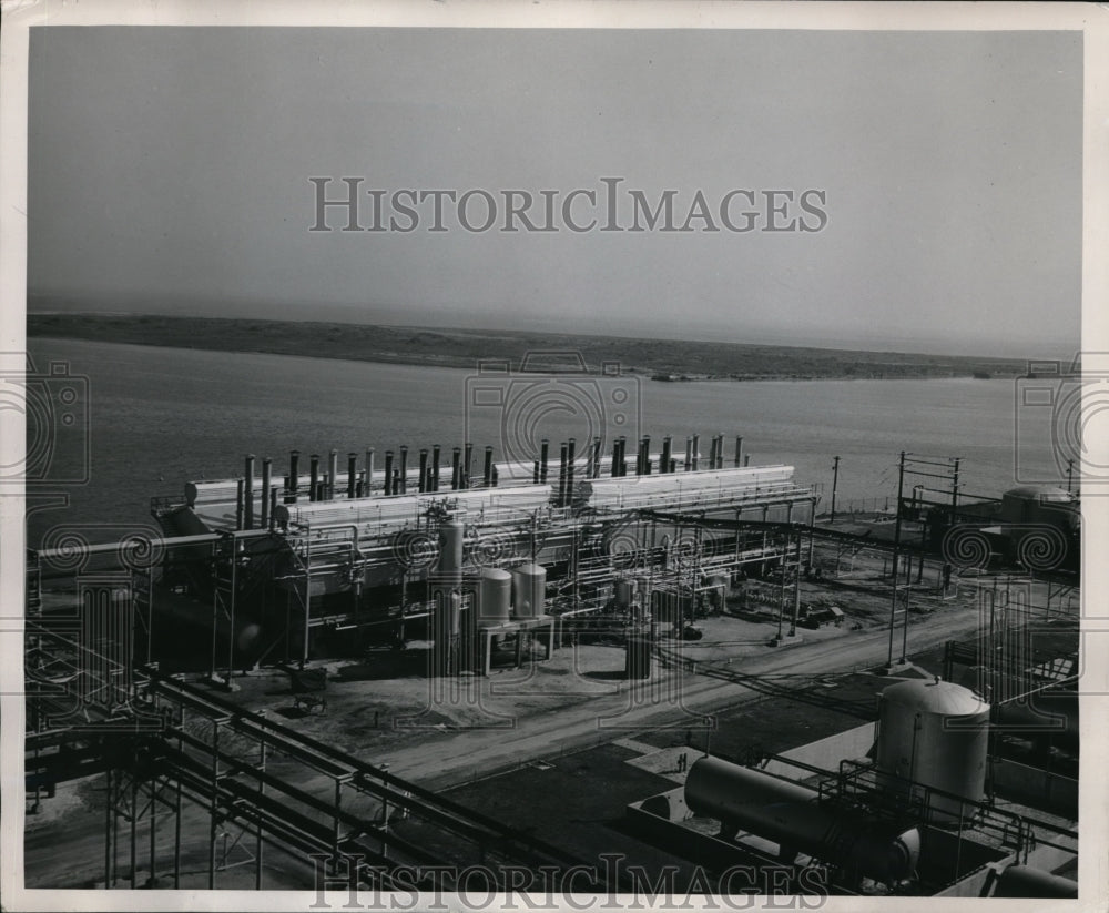 1947 Press Photo Monsanto Chemical Company&#39;s at Texas City- Historic Images