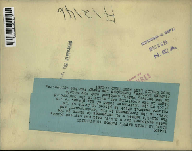 Load image into Gallery viewer, 1929 Press Photo Radio equipment for a N.A.T. express plane
