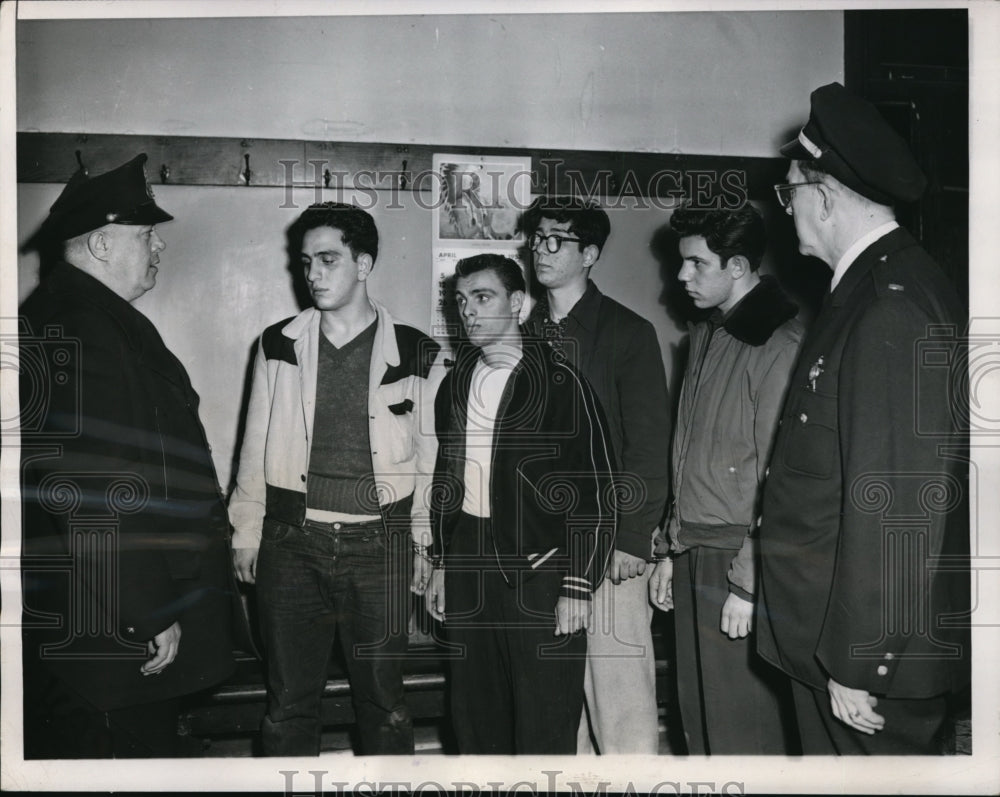 1953 Press Photo Chicago Cop Ed Kasiak, Lt Ed woelfie & bandits,Mastandrea
