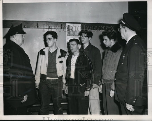 1953 Press Photo Chicago Cop Ed Kasiak, Lt Ed woelfie & bandits,Mastandrea