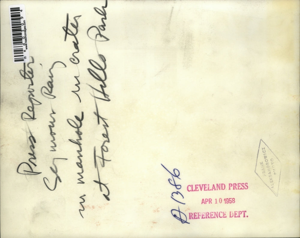 1958 Press Photo Crater in road at Forest Hills park that must be repaired