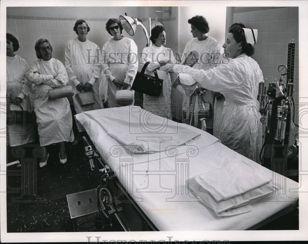 1962 Press Photo The medical staffs at the Mac Donald House
