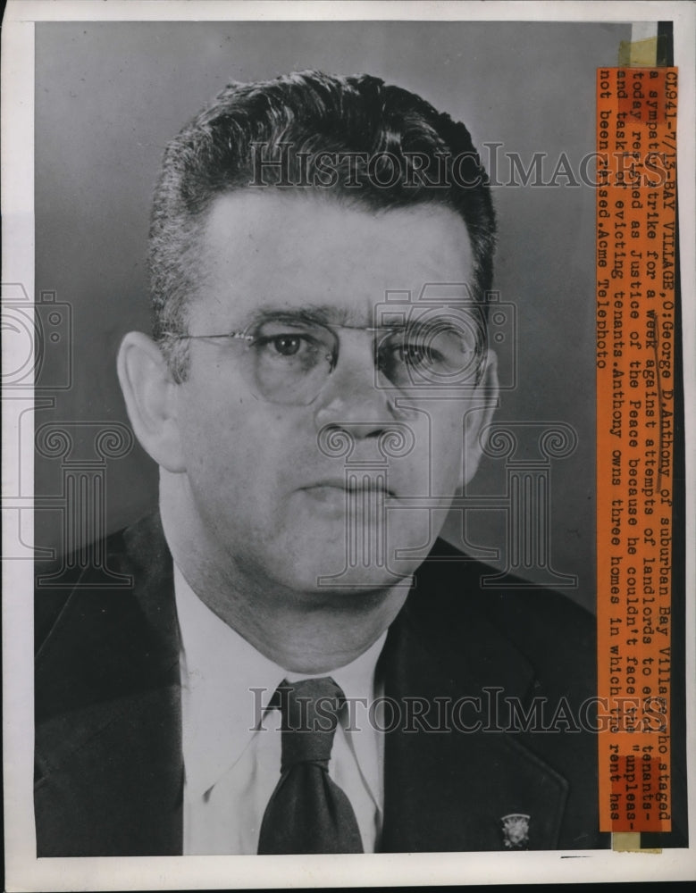 1946 Press Photo Bay Village Ohio George D Anthony Justice of the Peace