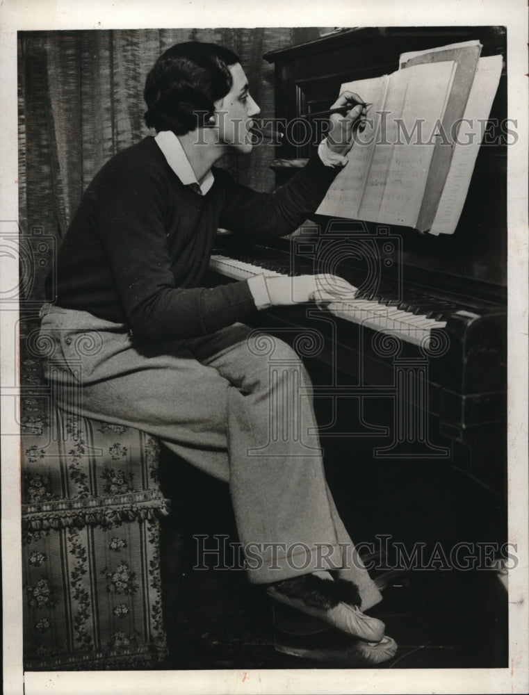 1931 Press Photo Mrs. Vivien Lambelet, youngest of London's Composer