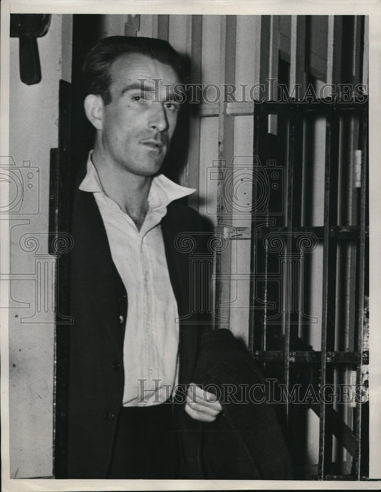 1938 Press Photo San Francisco Ernst Larue arrested for holdup