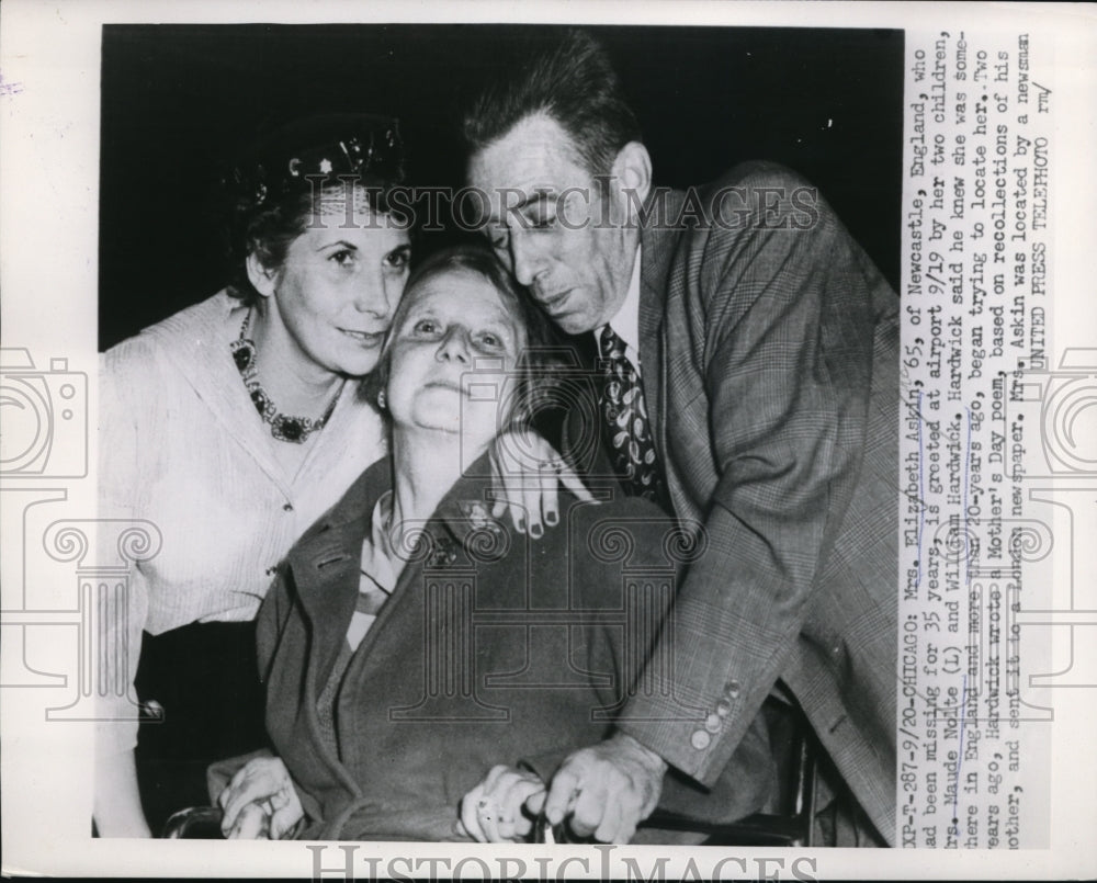1954 Press Photo Chicago Mrs E Askin reunited with kids Mrs Nolte & Wm Hardwick