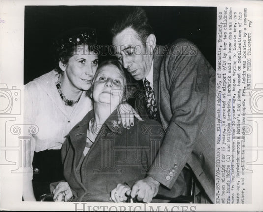 1954 Press Photo Chicago Mrs E Askin reunited with kids Mrs Nolte & Wm Hardwick
