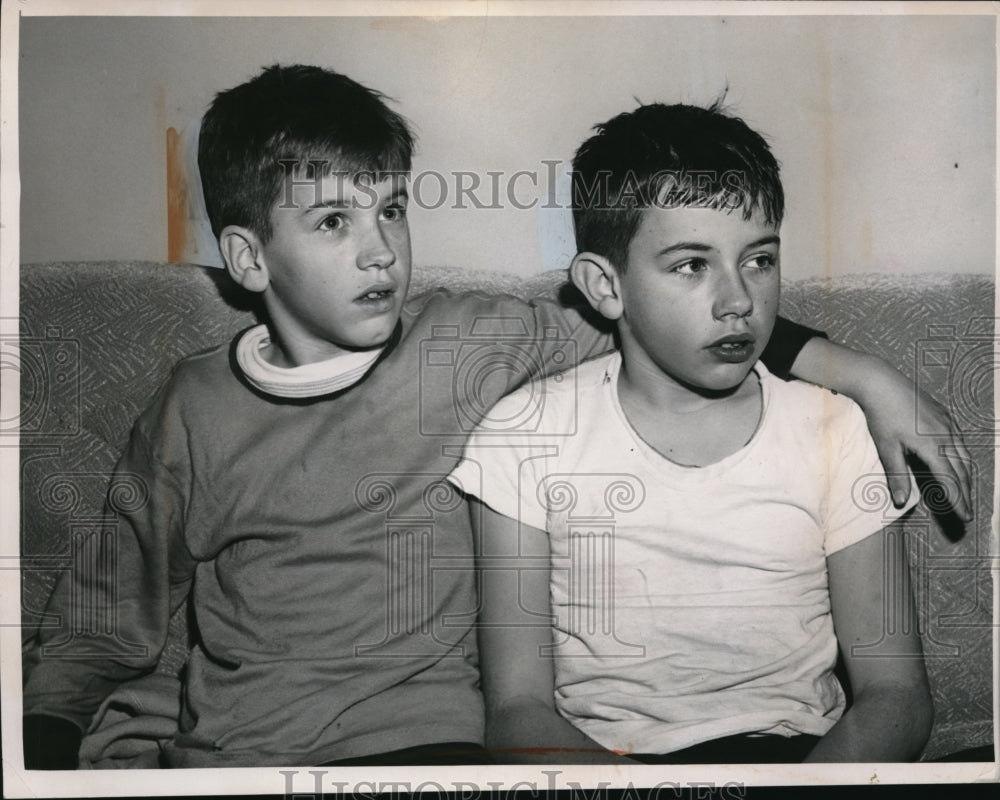 1962 Press Photo The Hemmelein Brother,Edward and Robert of Fairville