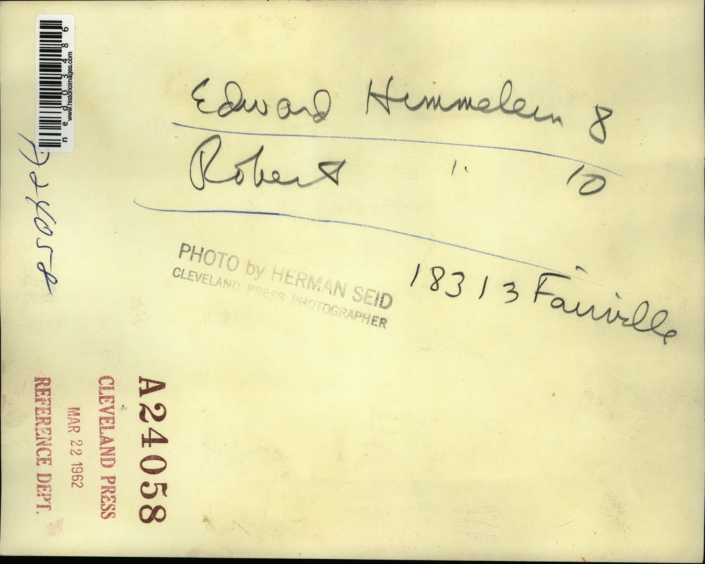 1962 Press Photo The Hemmelein Brother,Edward and Robert of Fairville