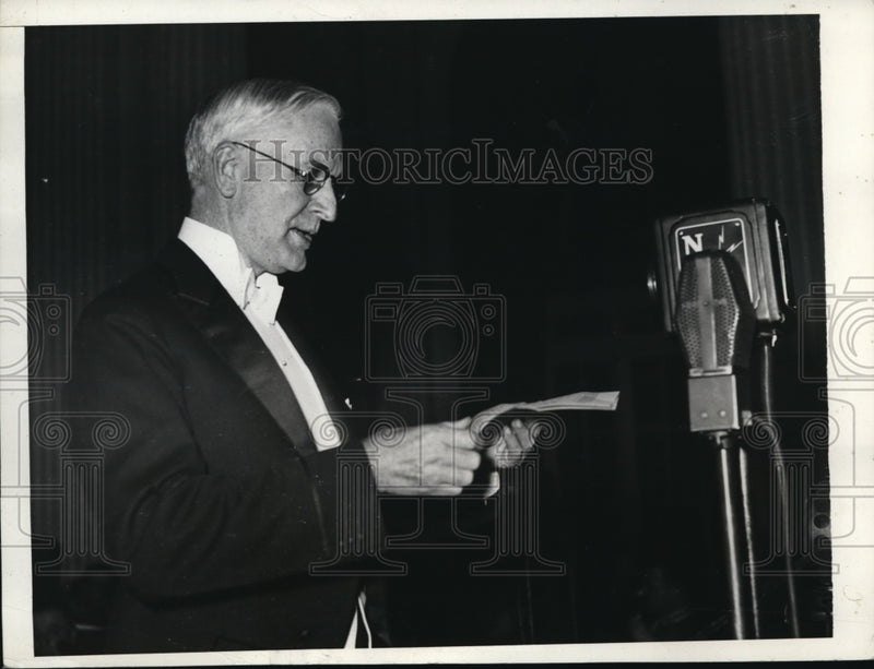 Load image into Gallery viewer, 1934 Press Photo Secretary of State Cordell Hull addresses gathering
