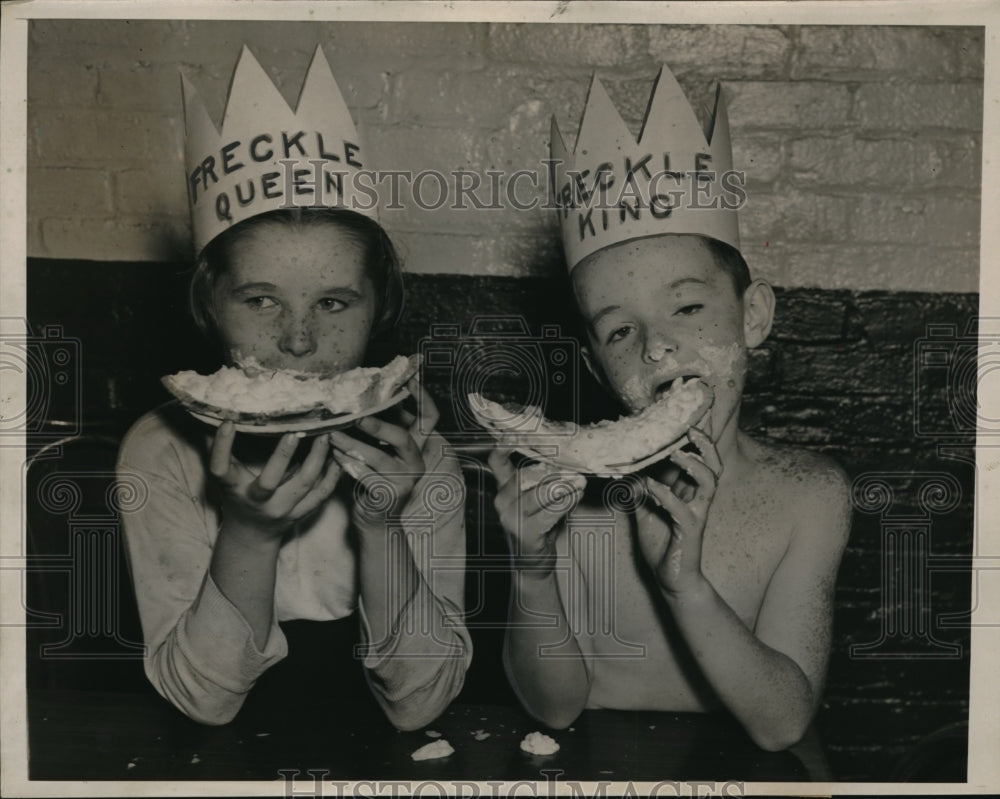 1940 Press Photo William Landis & Geraldine Wilson at Children's Aid Society