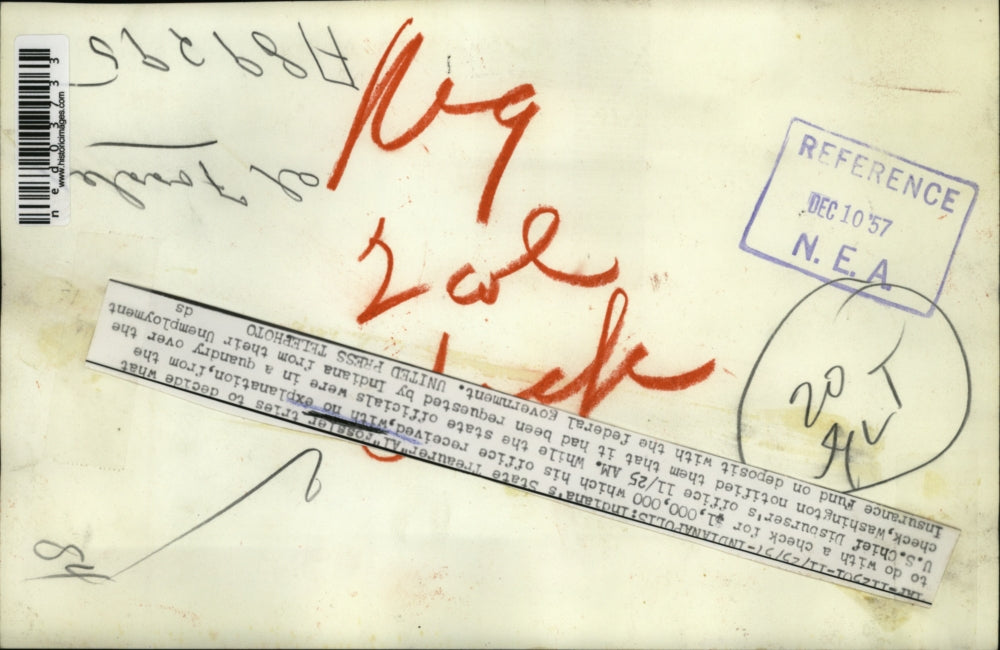 1957 Press Photo Indiana's State Treasurer Al Fossier with $1,000,000 check