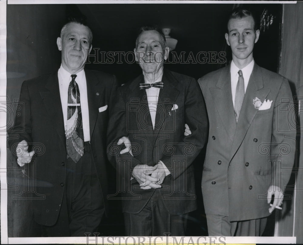 1953 Press Photo Chicago Charles Allard, Dep Marshalls D Dwyer, B Goldberg Priso