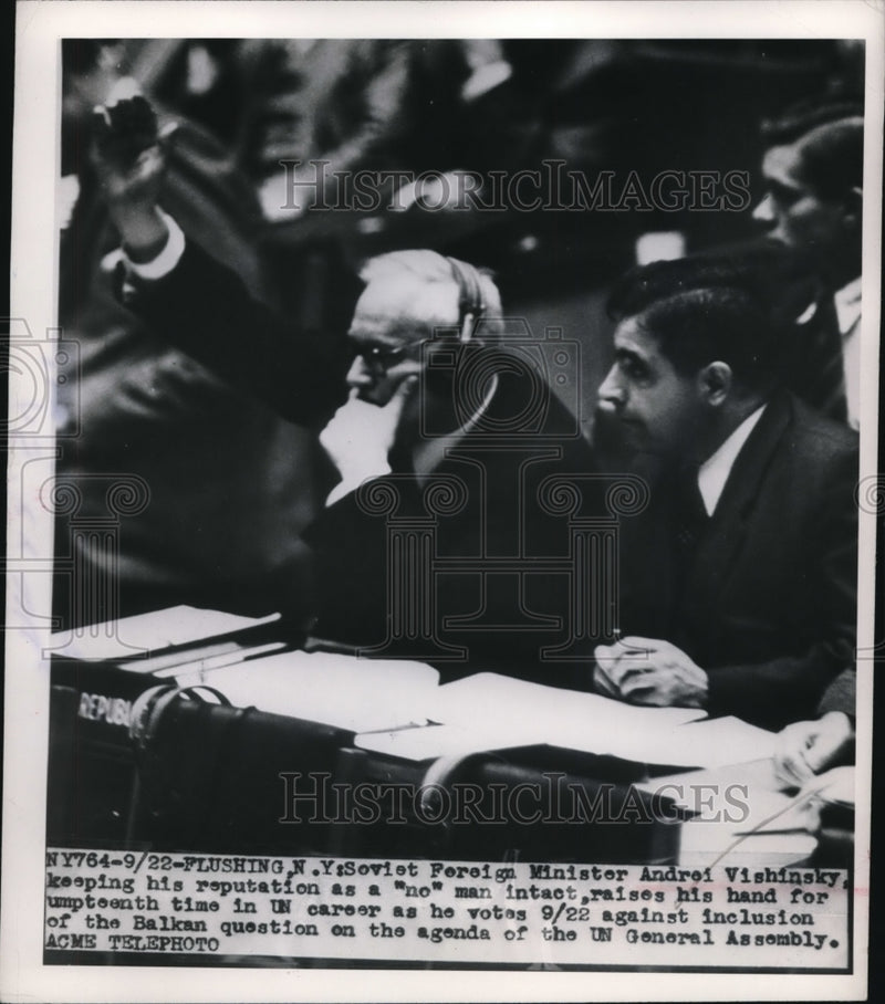 Load image into Gallery viewer, 1949 Press Photo Soviet Foreign Minister Andrei Vishinsky votes - ned03906
