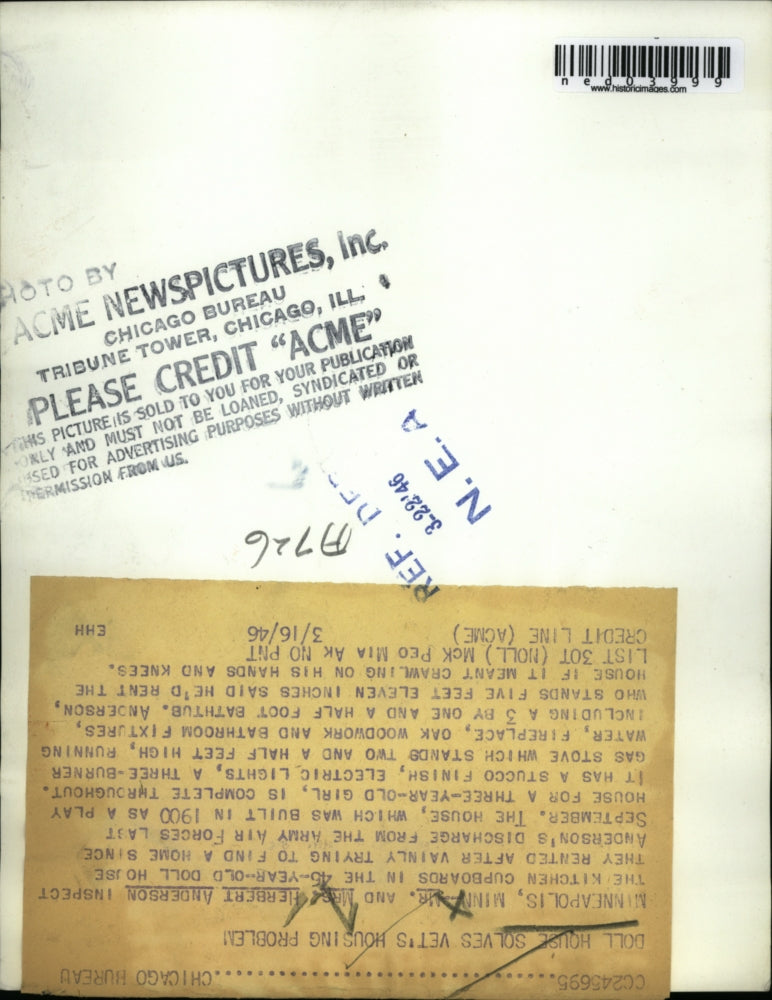 1946 Press Photo Minneapolis MN Mr & Mrs Herbert Anderson n doll house lodging