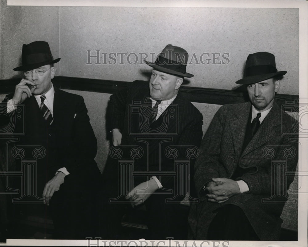 1938 Press Photo Chicago O Larsen VP G Allum, Pres & H Engle Hoagland & Allum