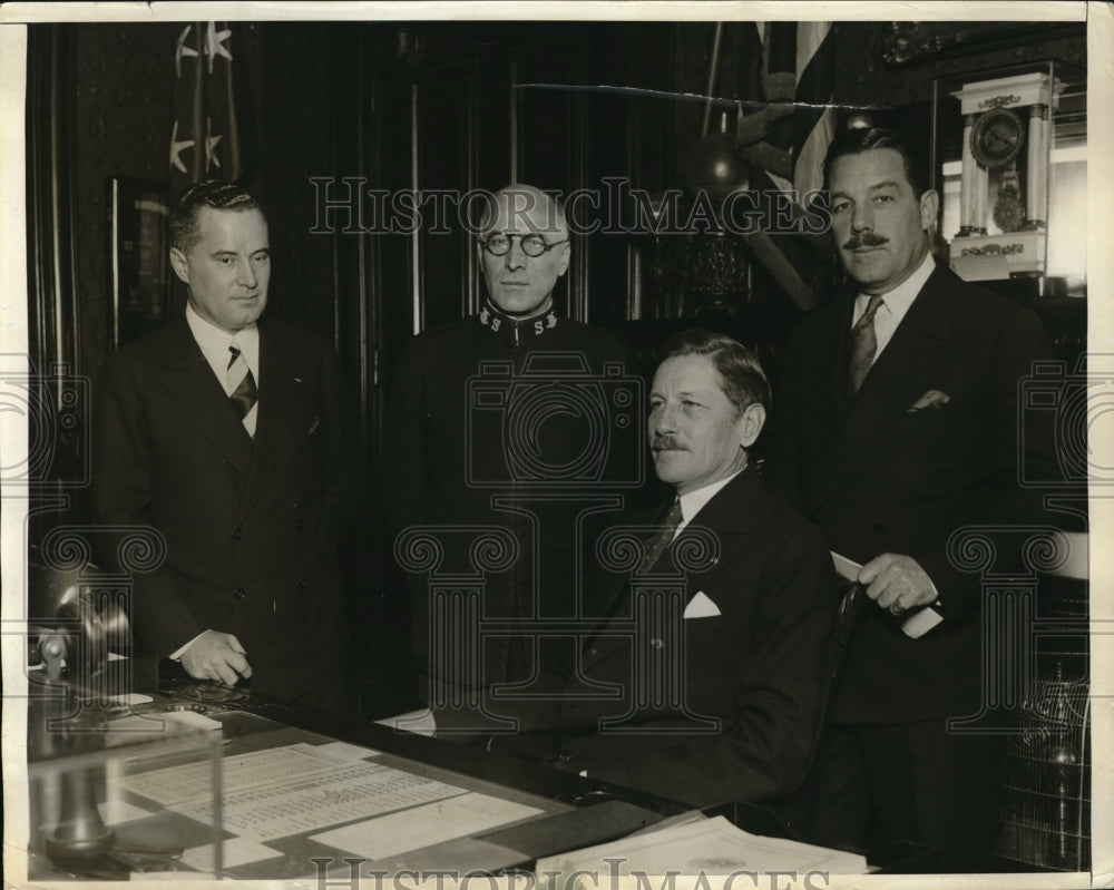 1930 Press Photo Patrick Hurley arrange Army-Navy Benefit Game