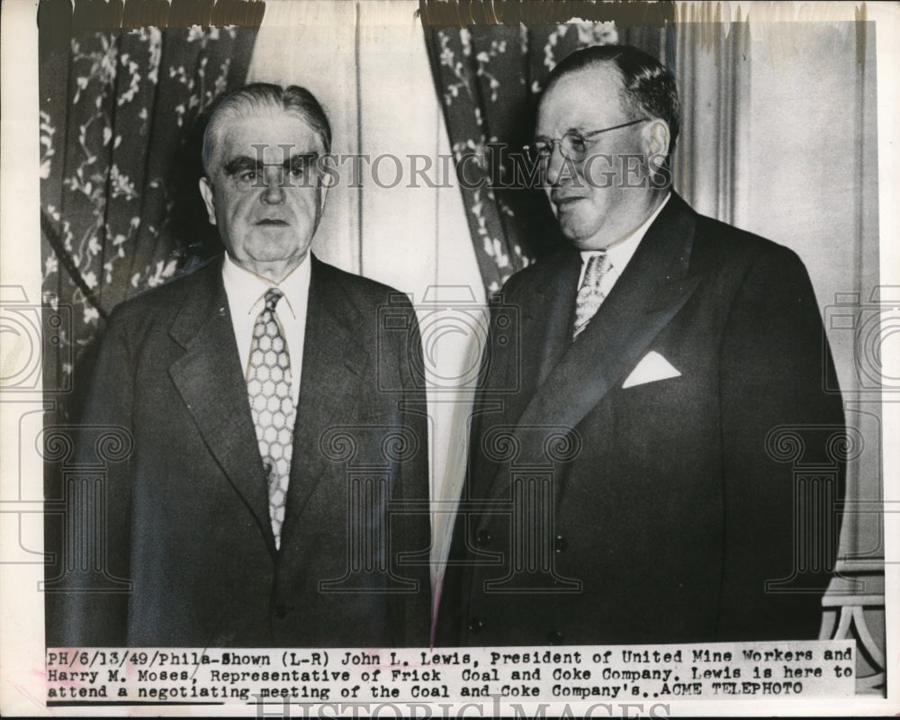 1949 Press Photo John Lewis and Henry Moses attending a meeting