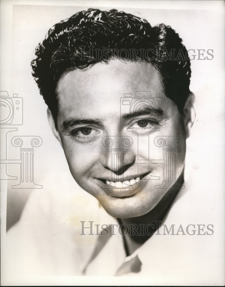 1948 Press Photo Andy Russell for All Star Revue on Mutal broadcasting