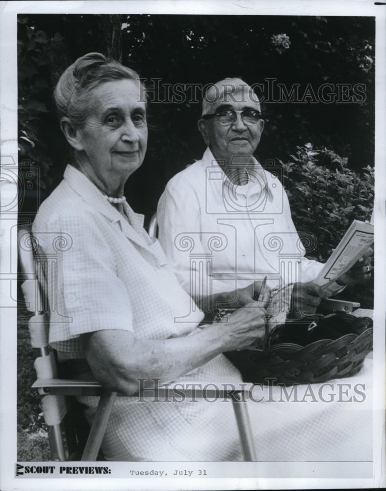 Load image into Gallery viewer, 1943 Media Photo Mr &amp; Mrs Lawrence Bulmore on NBC TV Is This Progress
