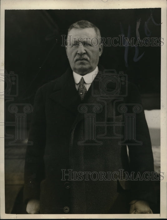 1927 Press Photo Charles A Mills betting comm for King of England in NYC