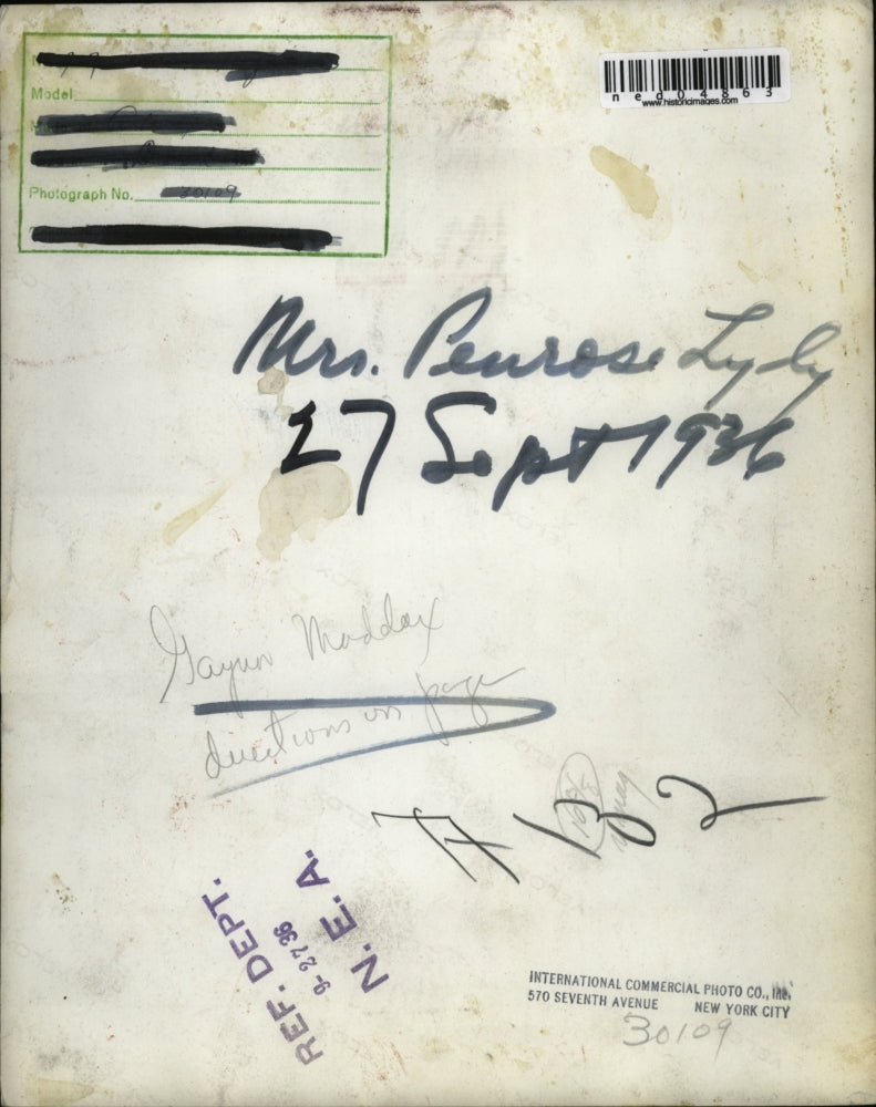 1936 Press Photo Table Setting For Four Near Window