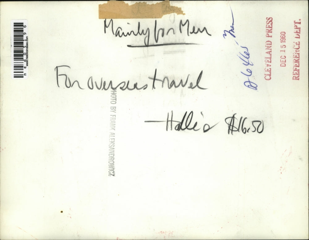 1960 Press Photo For overseas travel Mainly for Men - ned05196